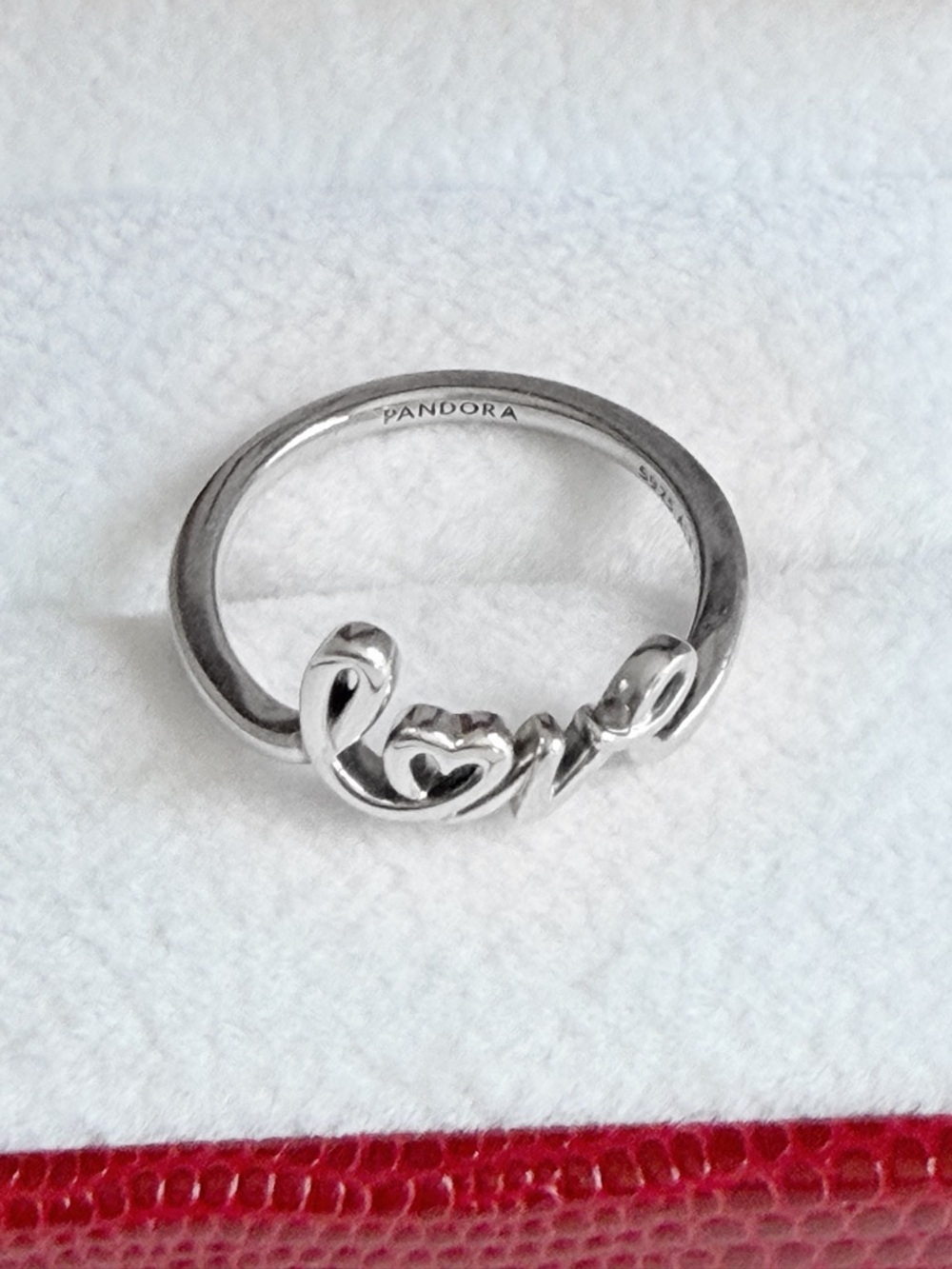 Pandora Love Ring Size 6 New - Picture 6 of 8
